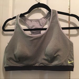 Nike Dri-Fit Sports Bra size XL